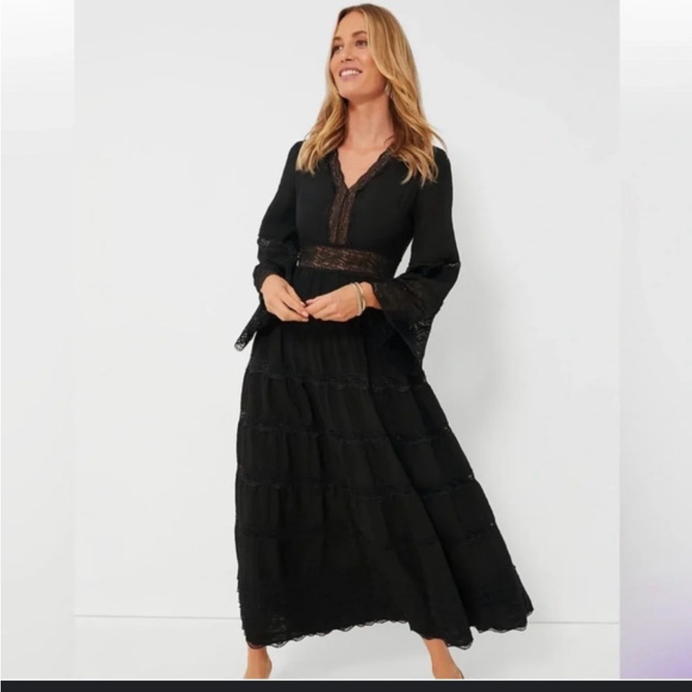 Elegant Black Maxi Dress